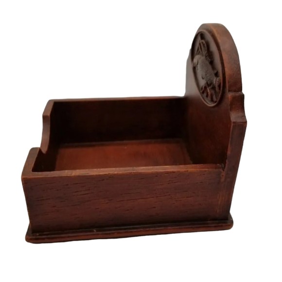 Resin Fish Note Holder Office Desk Accessory Wangs - Picture 4 of 5